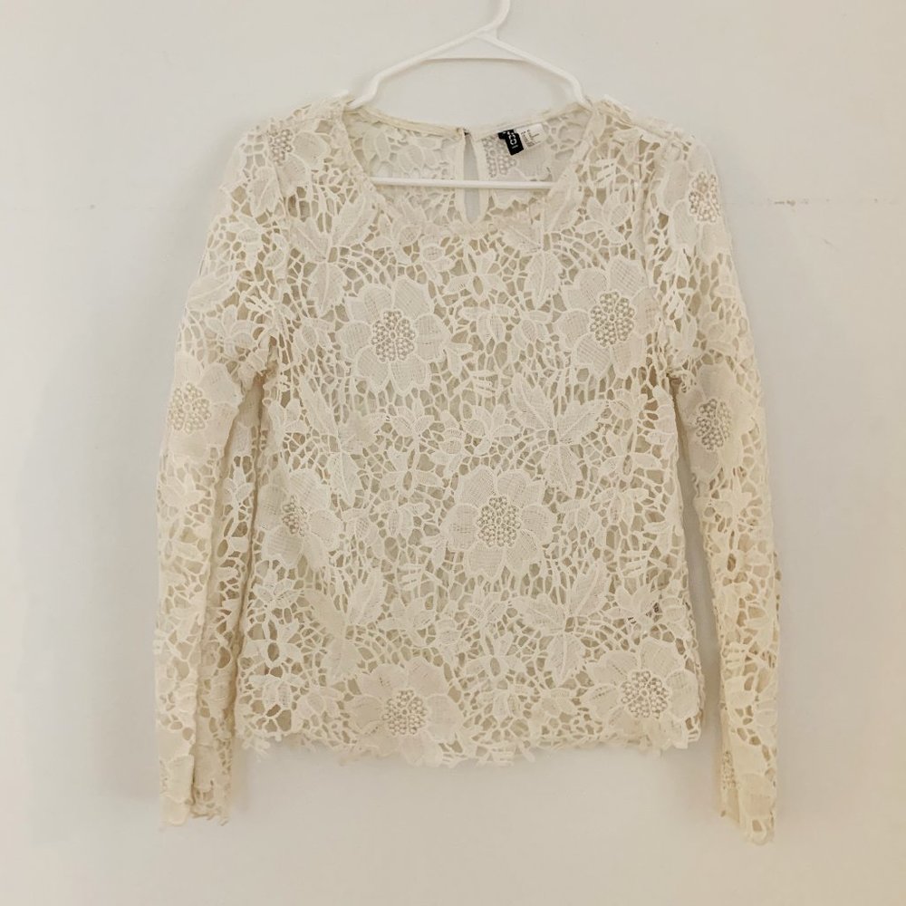 H&M White Lace Long Sleeve Top